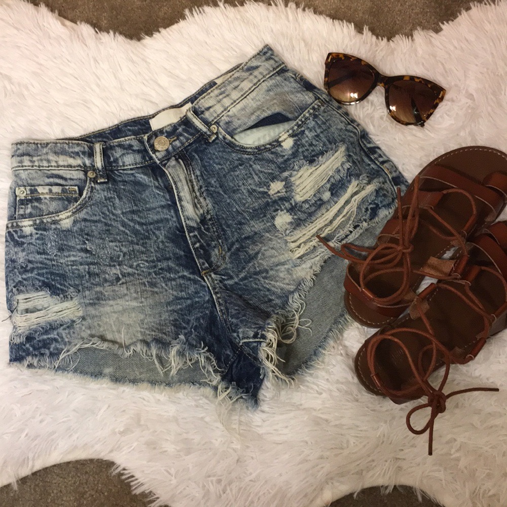 Garage destroyed denim acid wash shorts